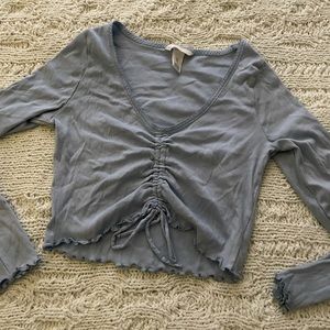 H&M blue long sleeve crop top